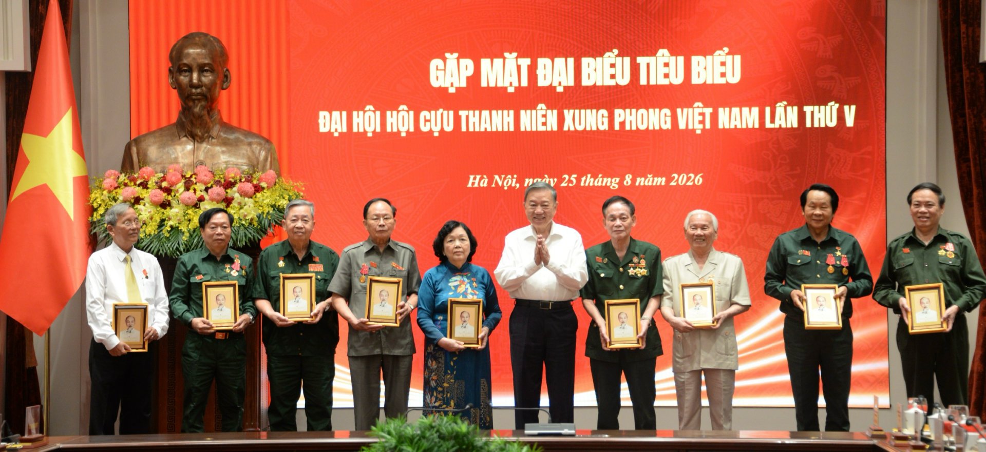 苏林:前青年志愿者继续传承传统精神,维护友谊纽带